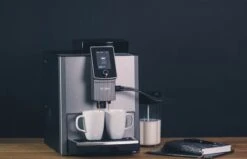 Nivona CafeRomatica 1040 Volautomatische Espressomachine Grijs -Koffie Promoties Winkel 1040 seitenabschluss b ro 1920x1920