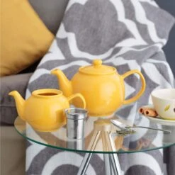 Price & Kensington Theepot 2 Kops 450 Ml Mosterdgeel -Koffie Promoties Winkel 4cac50d86a43b2f158c85b98cdf5b02fb6166cf7