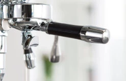 ECM Mechanika IV Profi Espressomachine Rvs Glans 9 ECM Mechanika IV Profi Espressomachine Rvs Glans -Koffie Promoties Winkel feature ecm mechanika iv profi siebtraeger